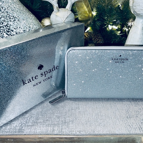 NWT Kate Spade Boxed Large Continental Large Lunar Light Wallet-FREE SHIPPING - Picture 2 of 5